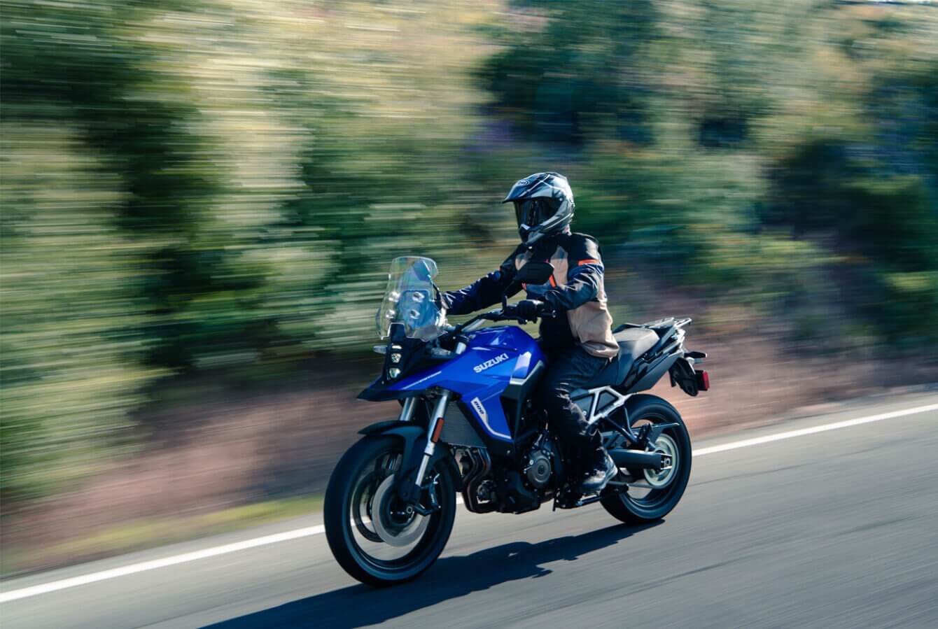 imgi_140_1-v-strom-800-Imagelink-large-1381x927-1-1340x899